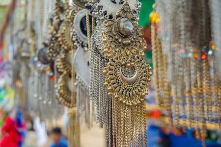 Unique Showpieces & Mirror Decor for Indian Festivals