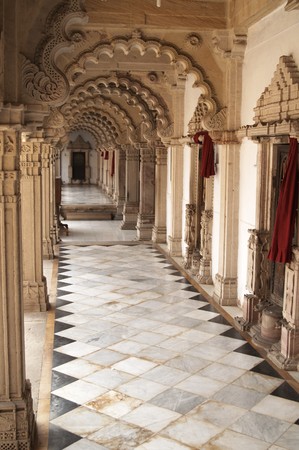 Flooring Designs Inspired by Traditional Indian Haveli Styles